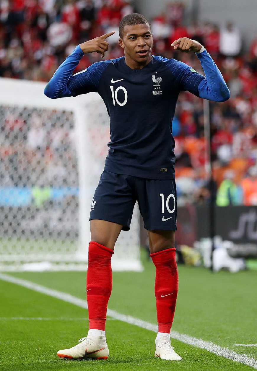 萨里：曾认为贡多齐是拉齐奥的未来之一；不认识新援拉特科夫