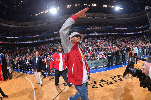 能从低谷坚持下来的利物浦球迷都不容易啊，转当曼联球迷是有多绝望30亮82回复