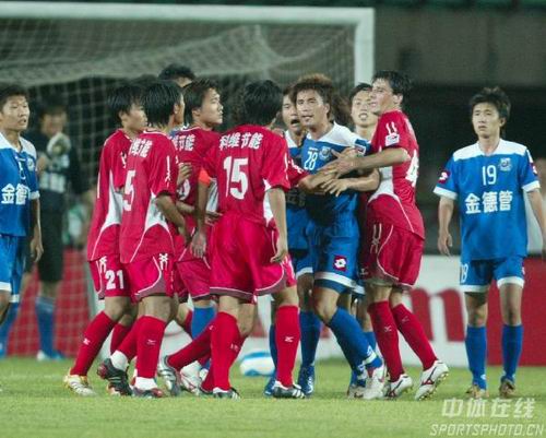 篮球勇士替补球员连续三场得分上双