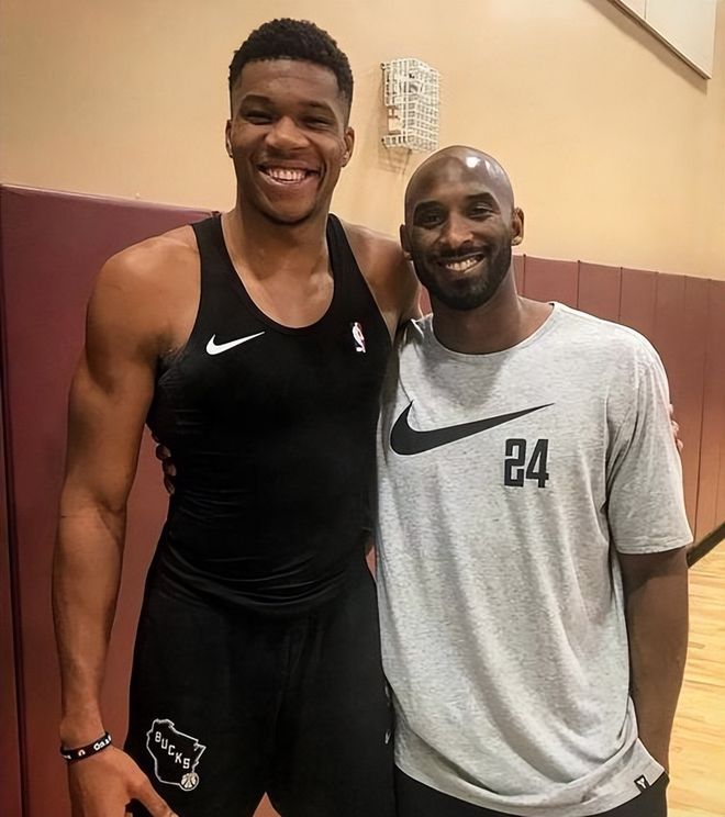 欧冠夺冠赔率：巴萨第1优势缩小 巴黎力压皇马