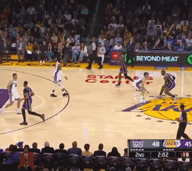 辽宁铁人放走助攻王，推行股改