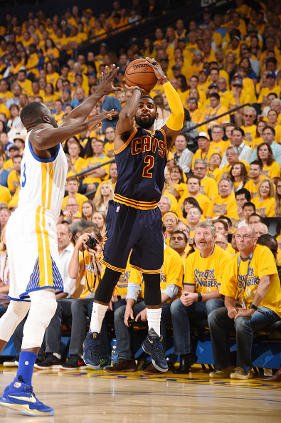 2018 赛季：红袜队穆奇·贝兹夺得 MVP 后，贝兹表示更喜欢打保龄球