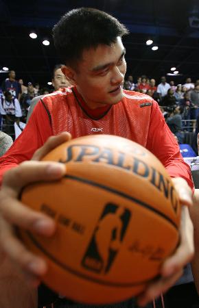 LPL最菜中单加盟WE！傻豆护照显示意大利，BLG不是全华班了？