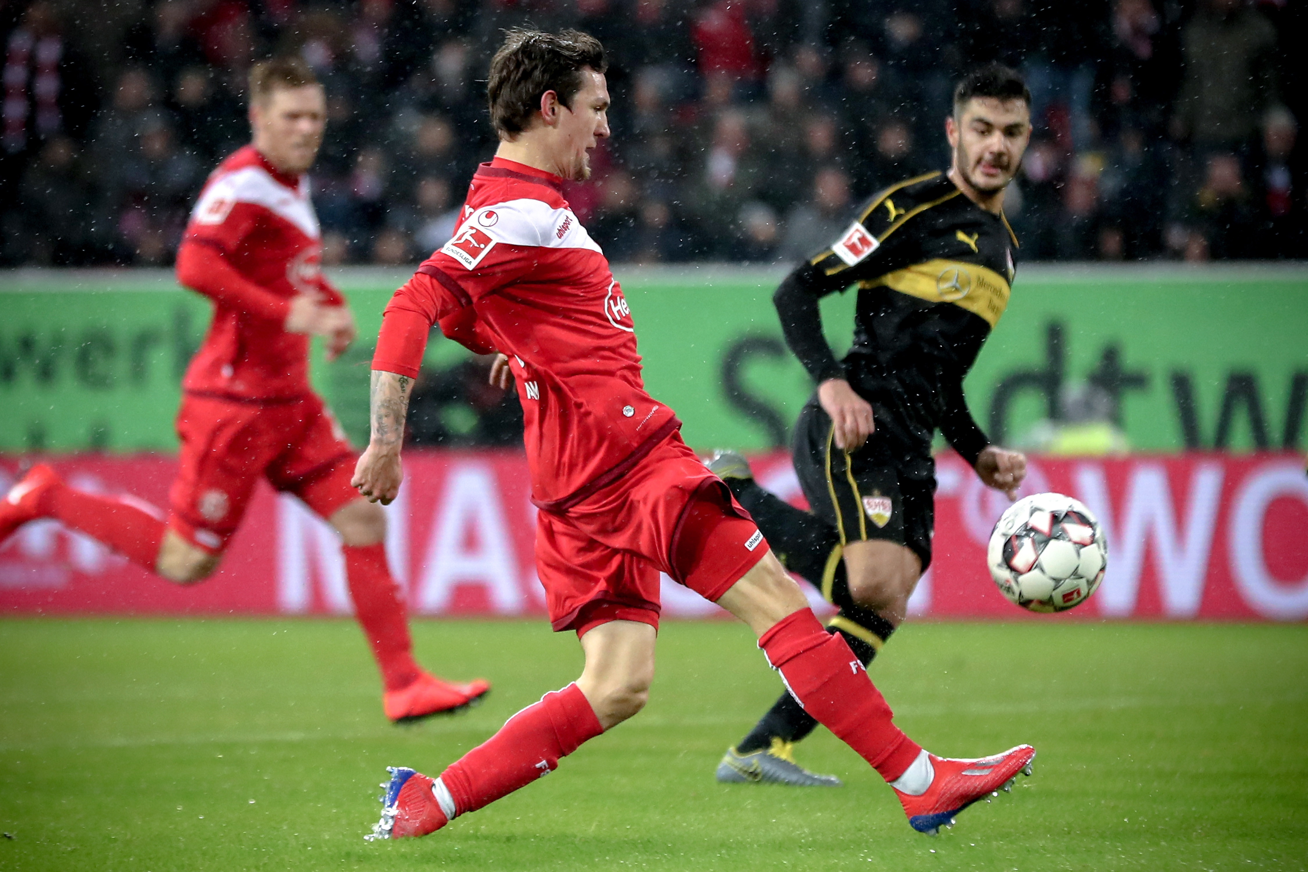 欧冠大神领衔!鹏哥解球11连红 琛茹&小盼哥皆25中23